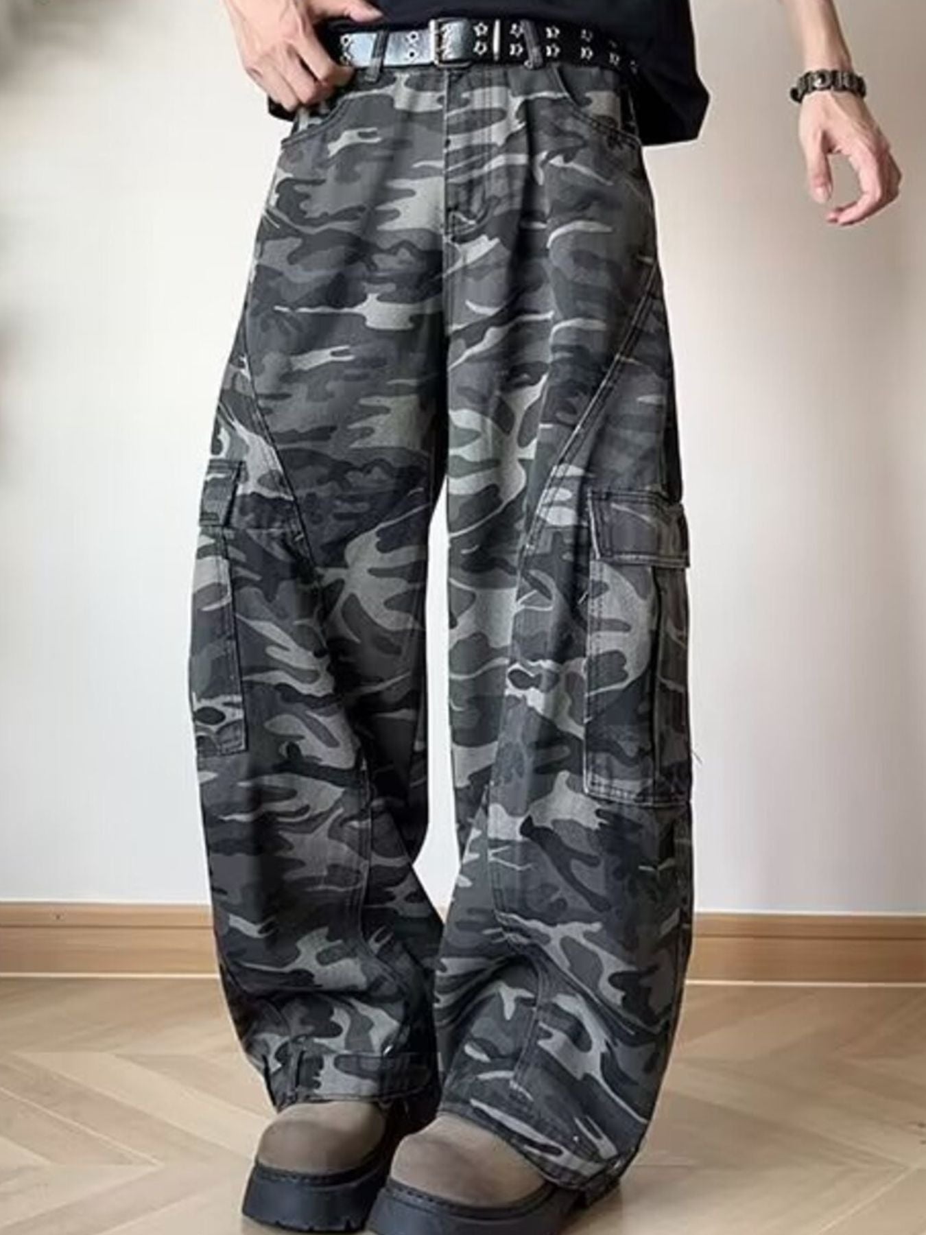 Men's Full Size Loose Fit Camo Cargo Jeans Plus Size