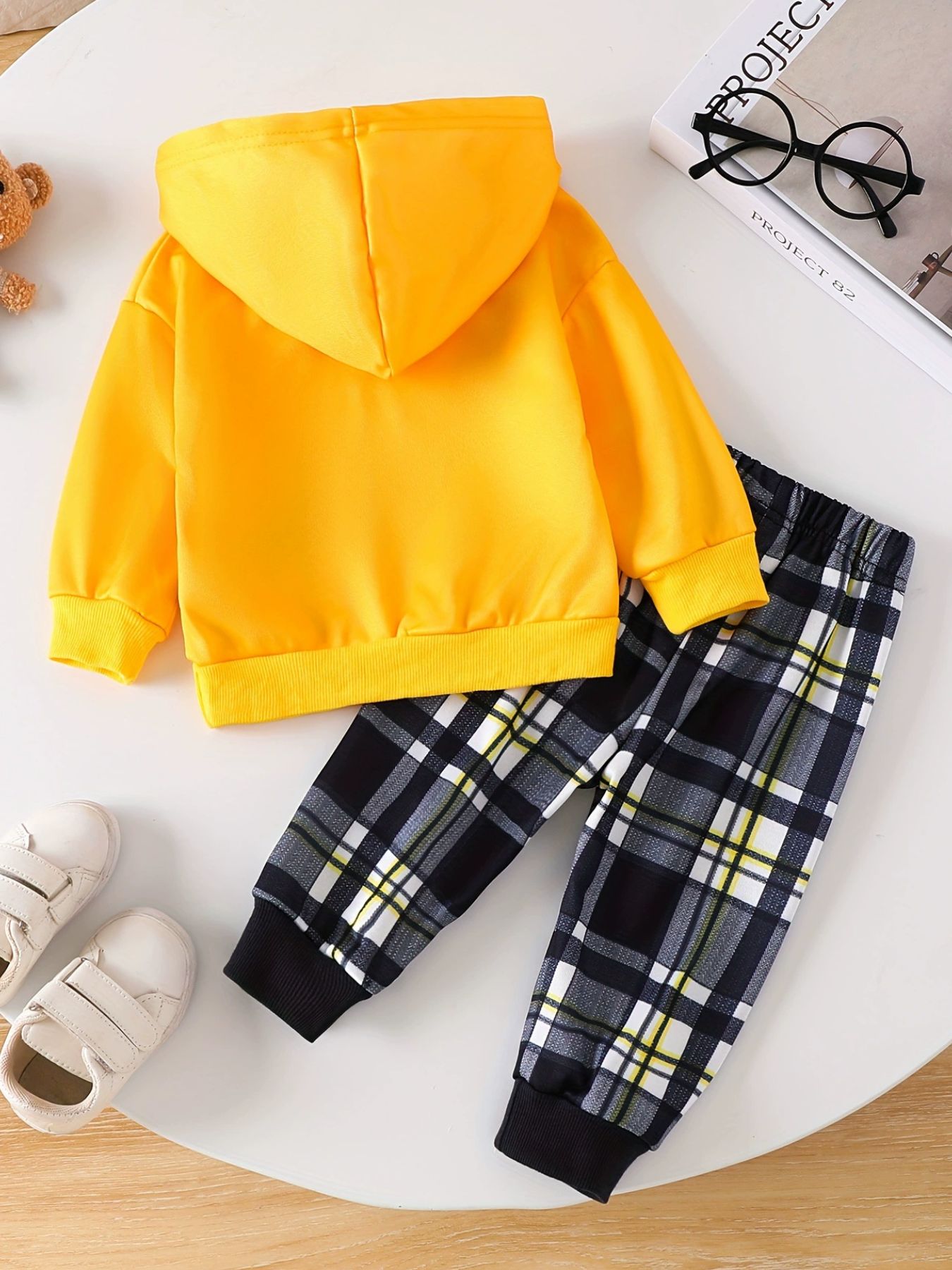 Children's Bear Graphic Hoodie & Plaid Pants Set
