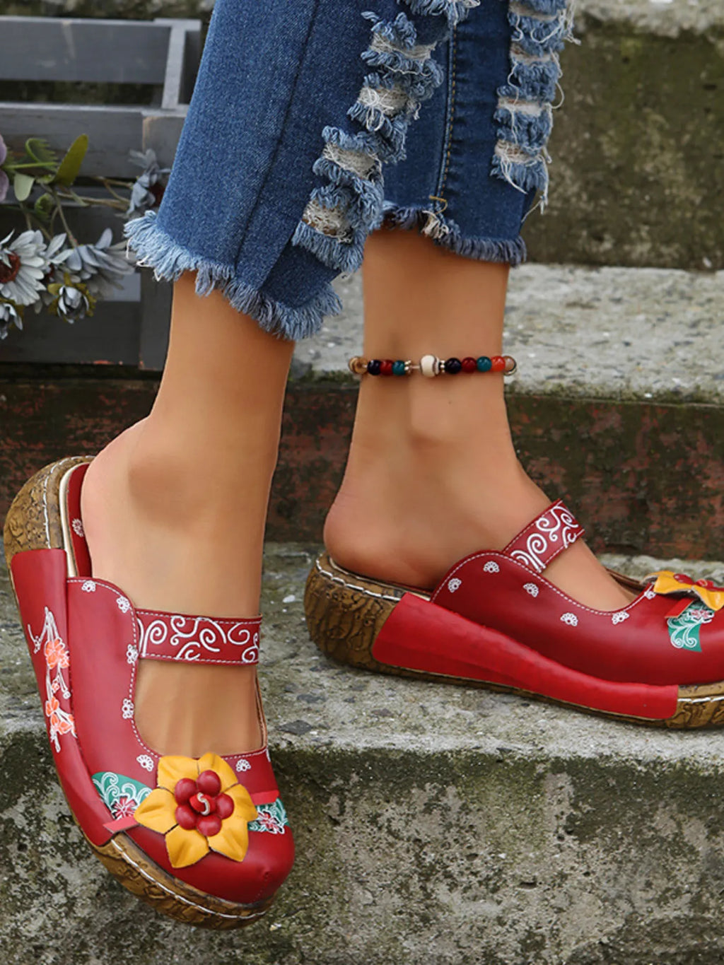 Flower Round Toe Sandals