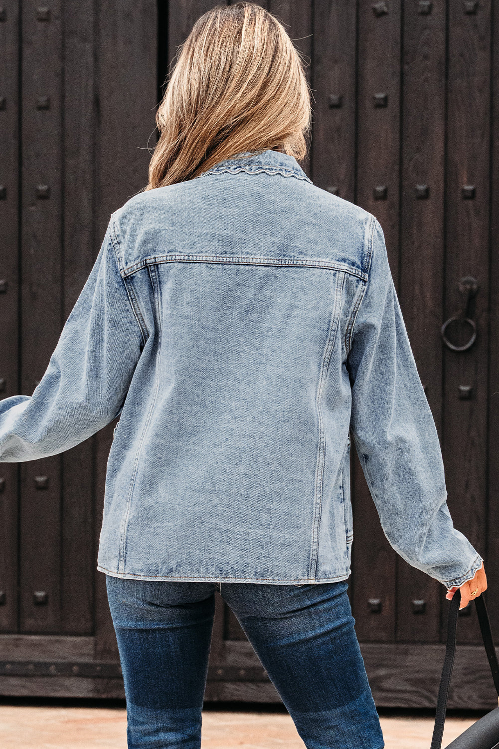 Solid Denim Scallop Collar Patch Pocket Buttoned Jacket