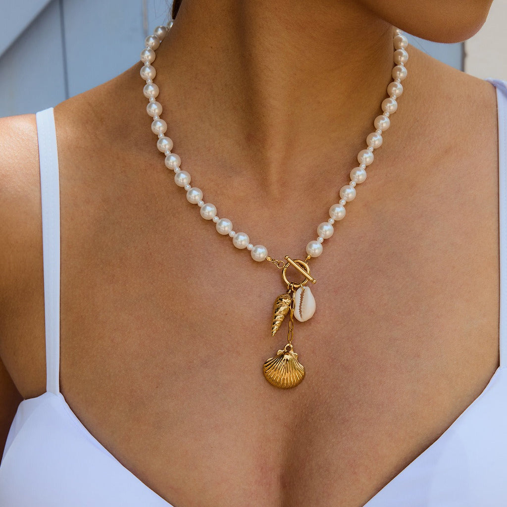 18K gold shell with conch design exquisite high-end necklace