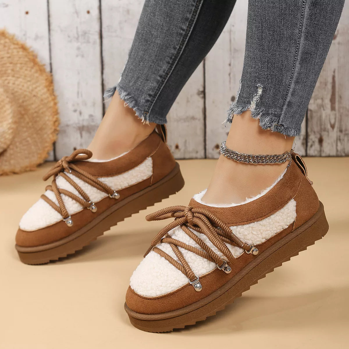 Lace Up Round Toe Platform Ankle Boots