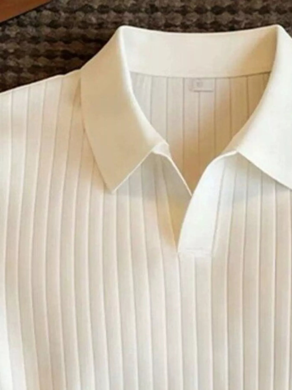 Men's Ribbed Knit Polo Shirt with Classic Collar