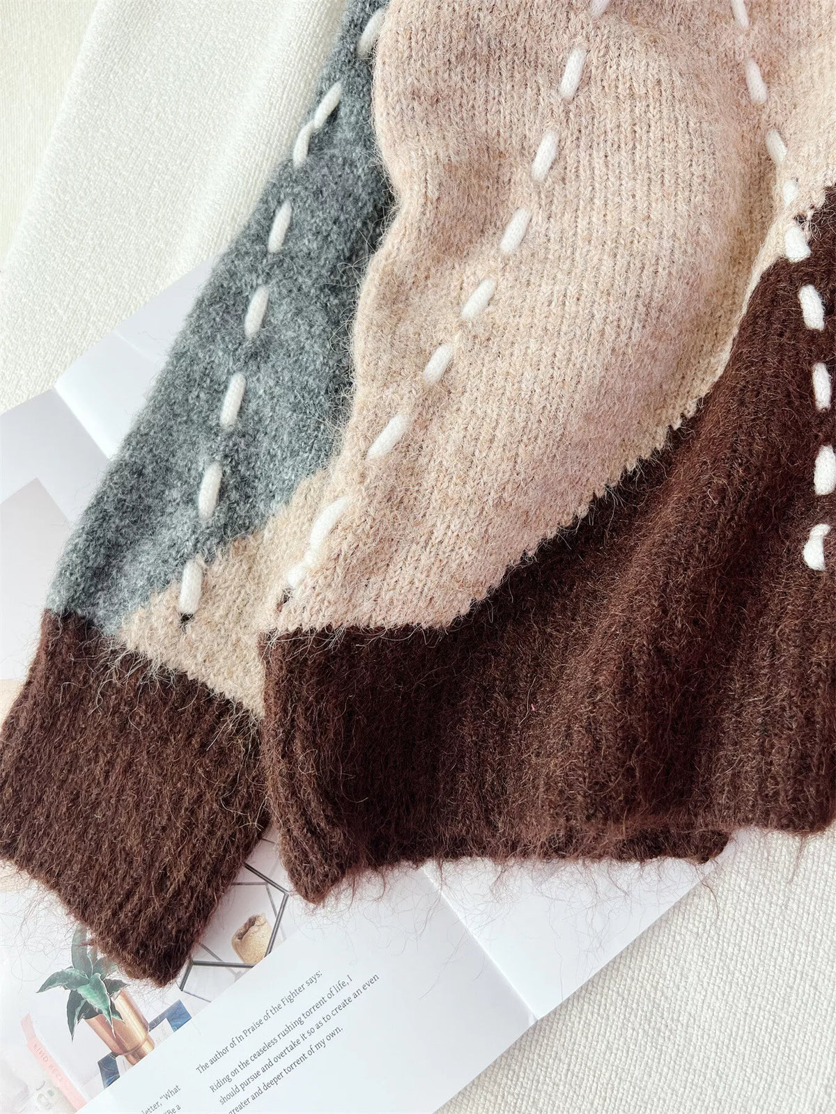 Argyle Pattern V-Neck Oversized Sweater