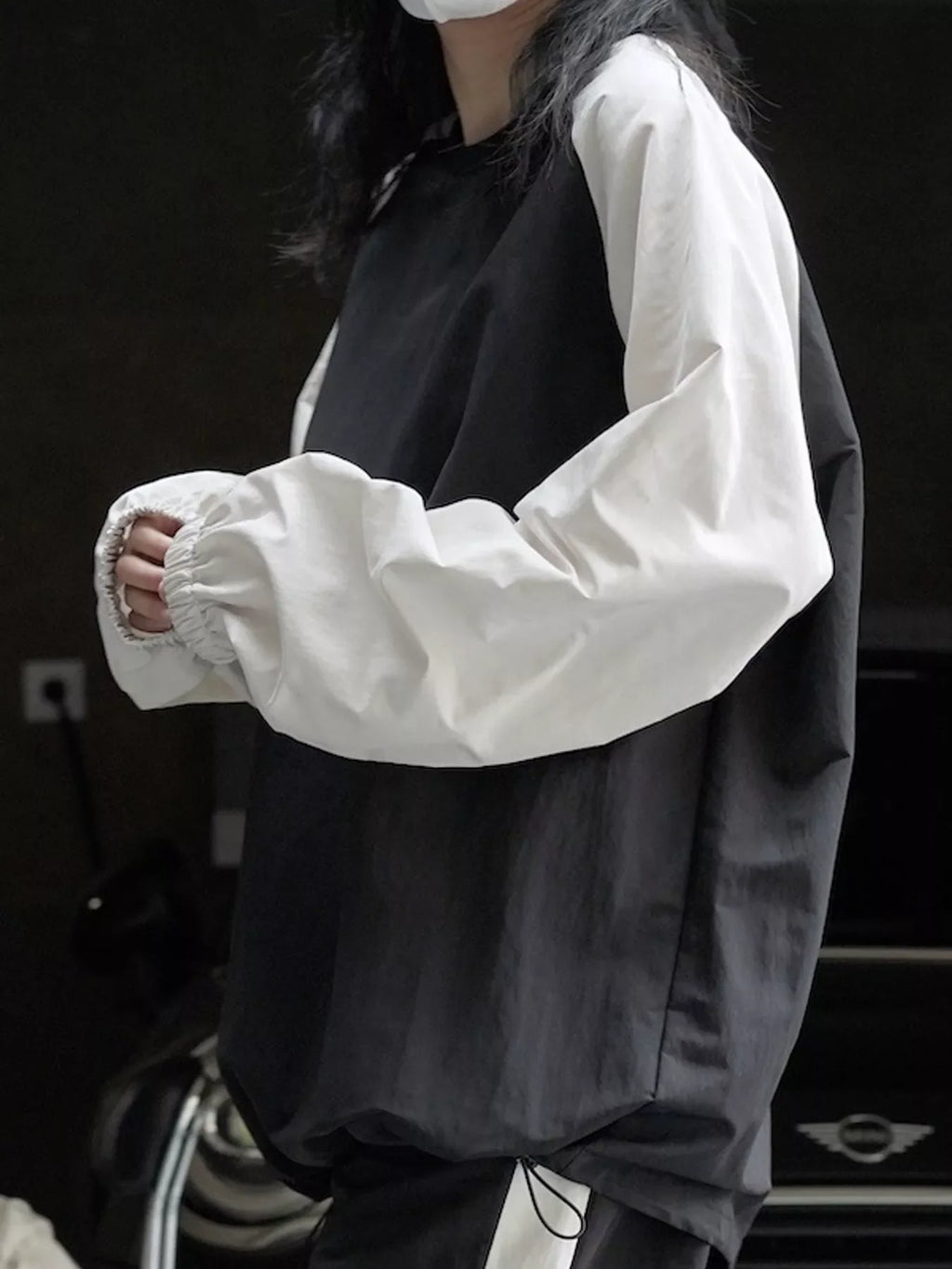 Color-Block Raglan Sleeve Sweatshirt