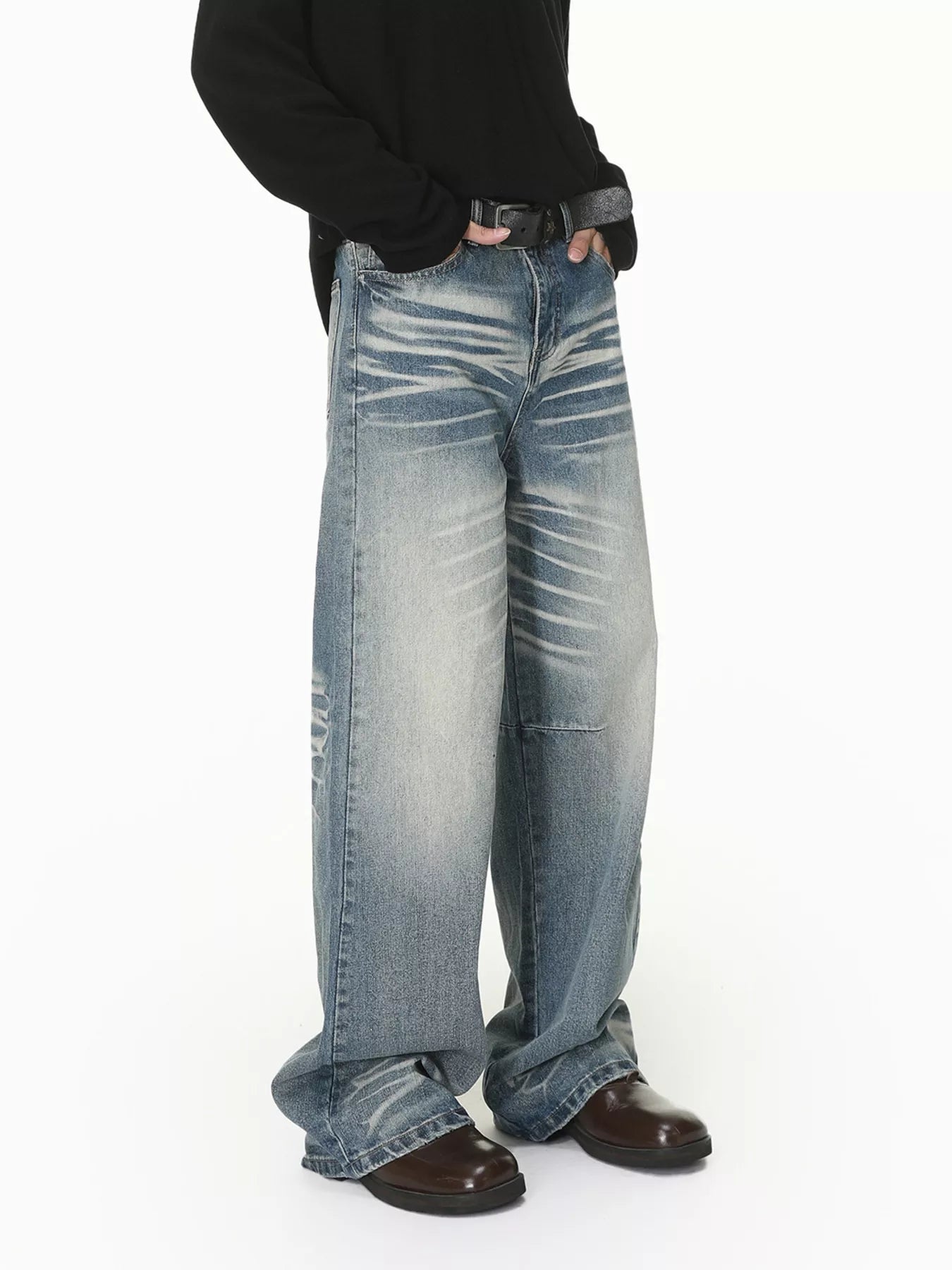 Men's Wide Leg Washed Jeans