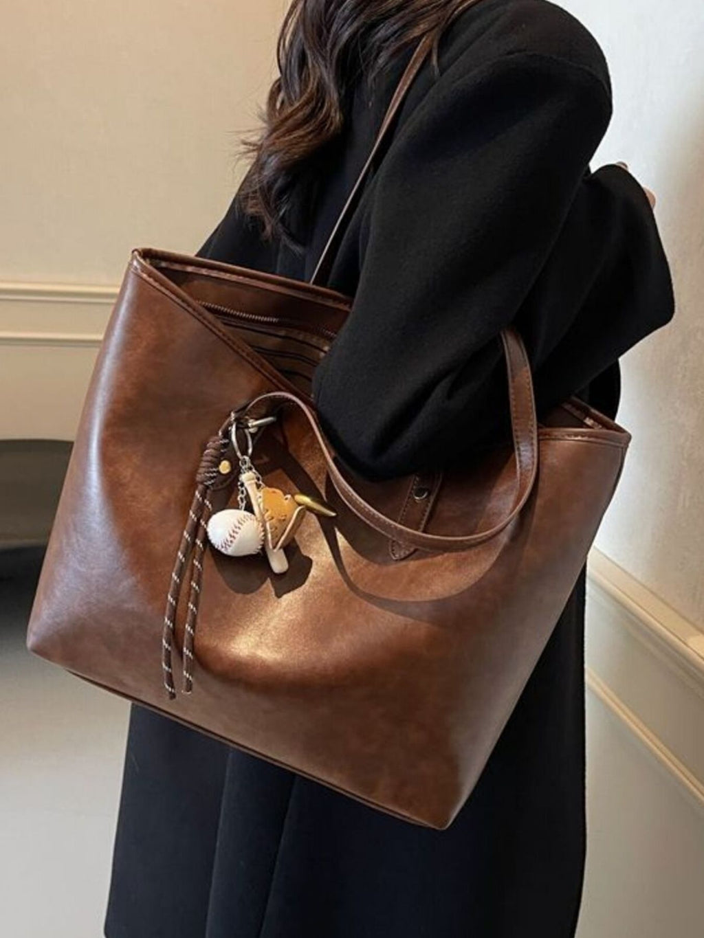 Vintage Style Leather Tote Bag