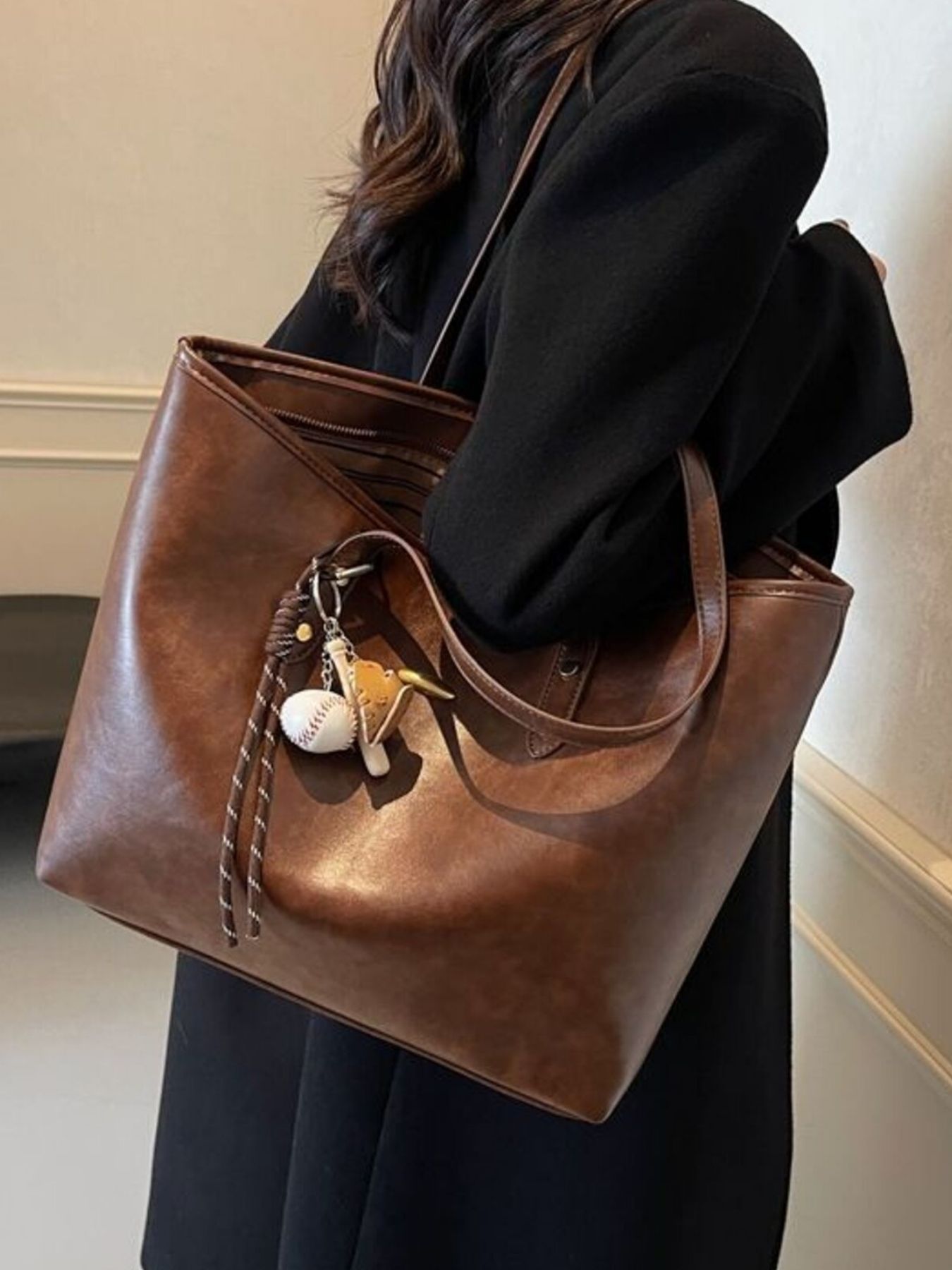 Vintage Style Leather Tote Bag