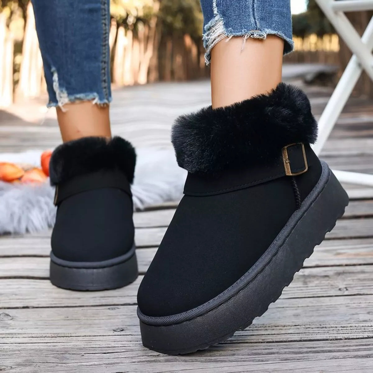 Round Toe Platform Boots
