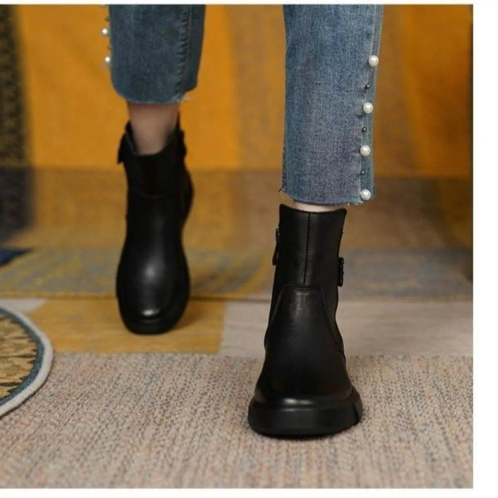 Round Toe Platform Boots