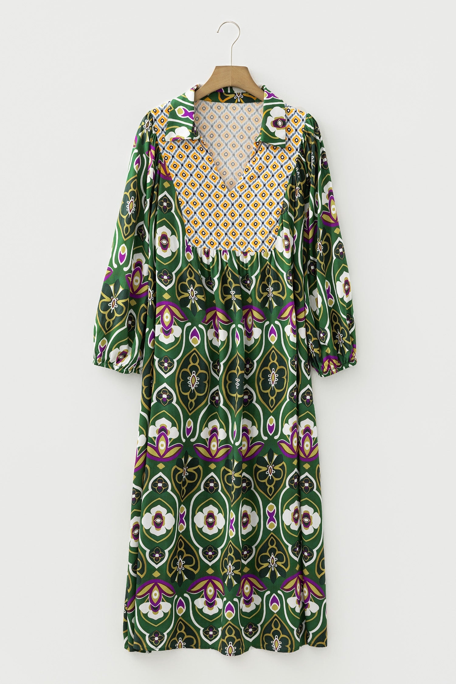 Green Plus Size Mixed Floral Patchwork V Neck Bracelet Sleeve Maxi Dress
