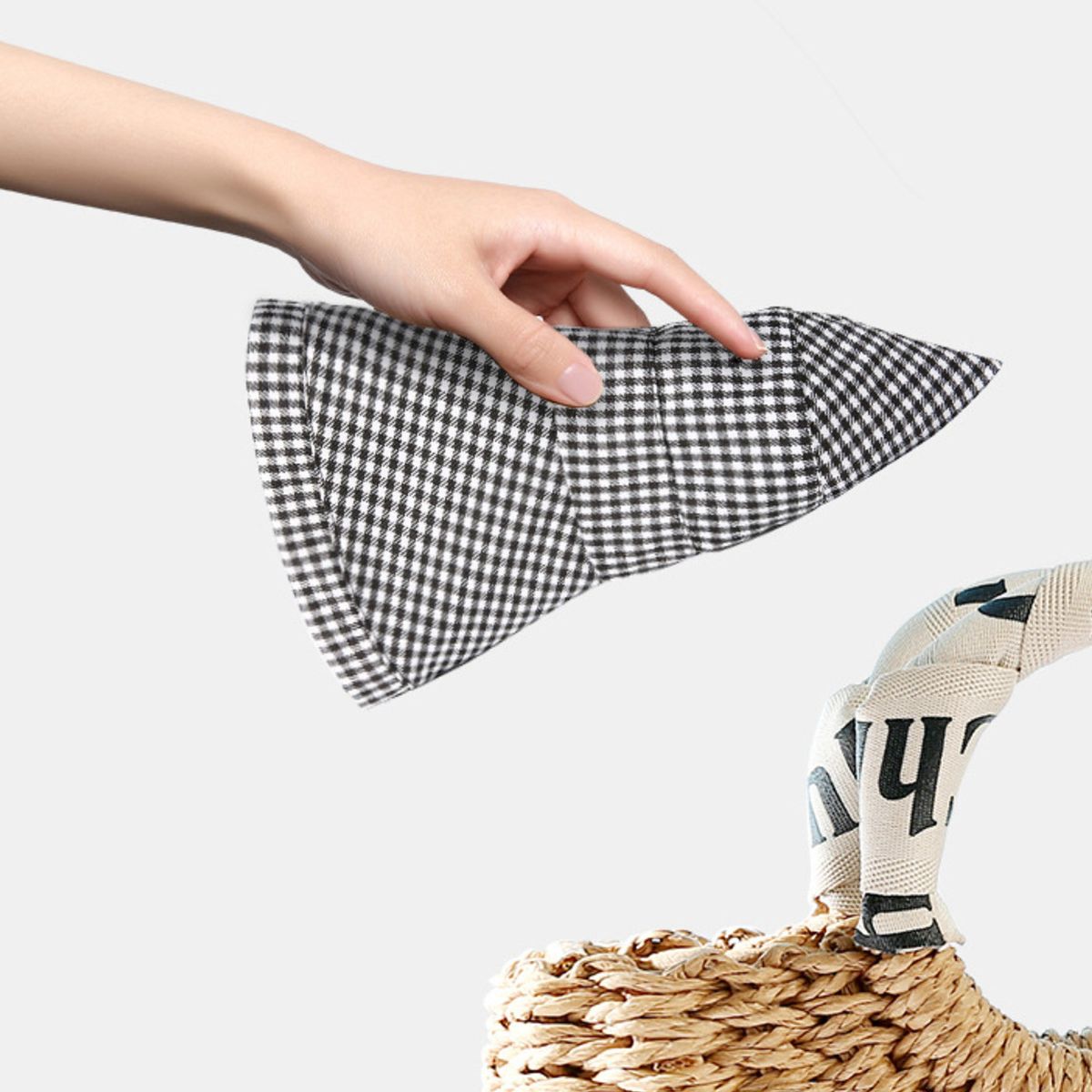Gingham Pattern Wide Brim Bucket Hat