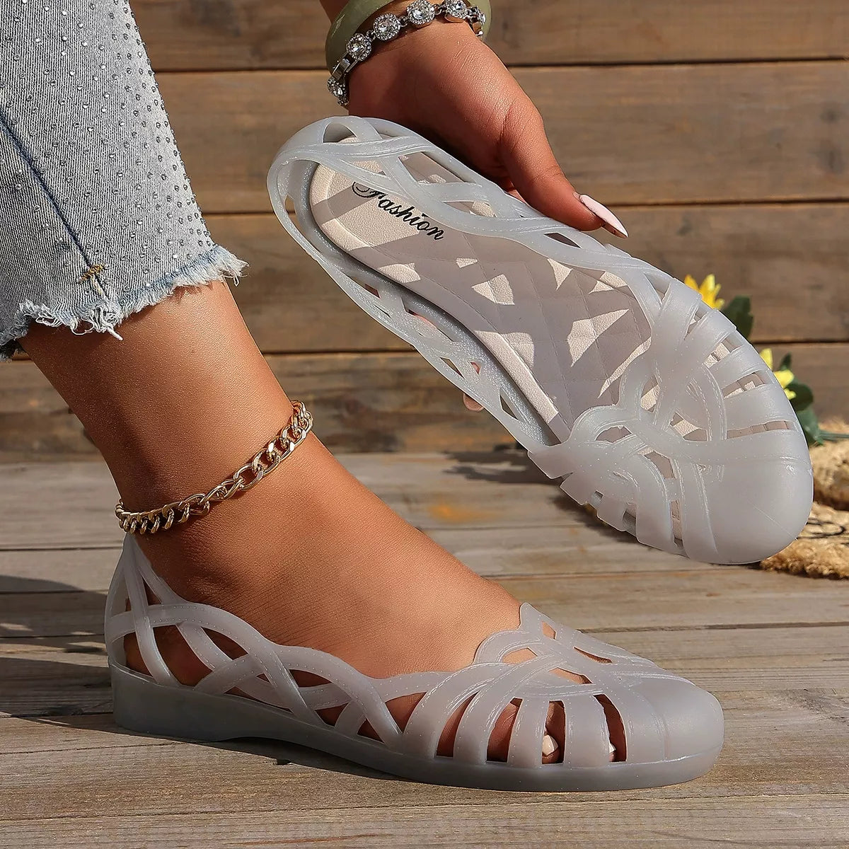 Round Toe Flats Sandals