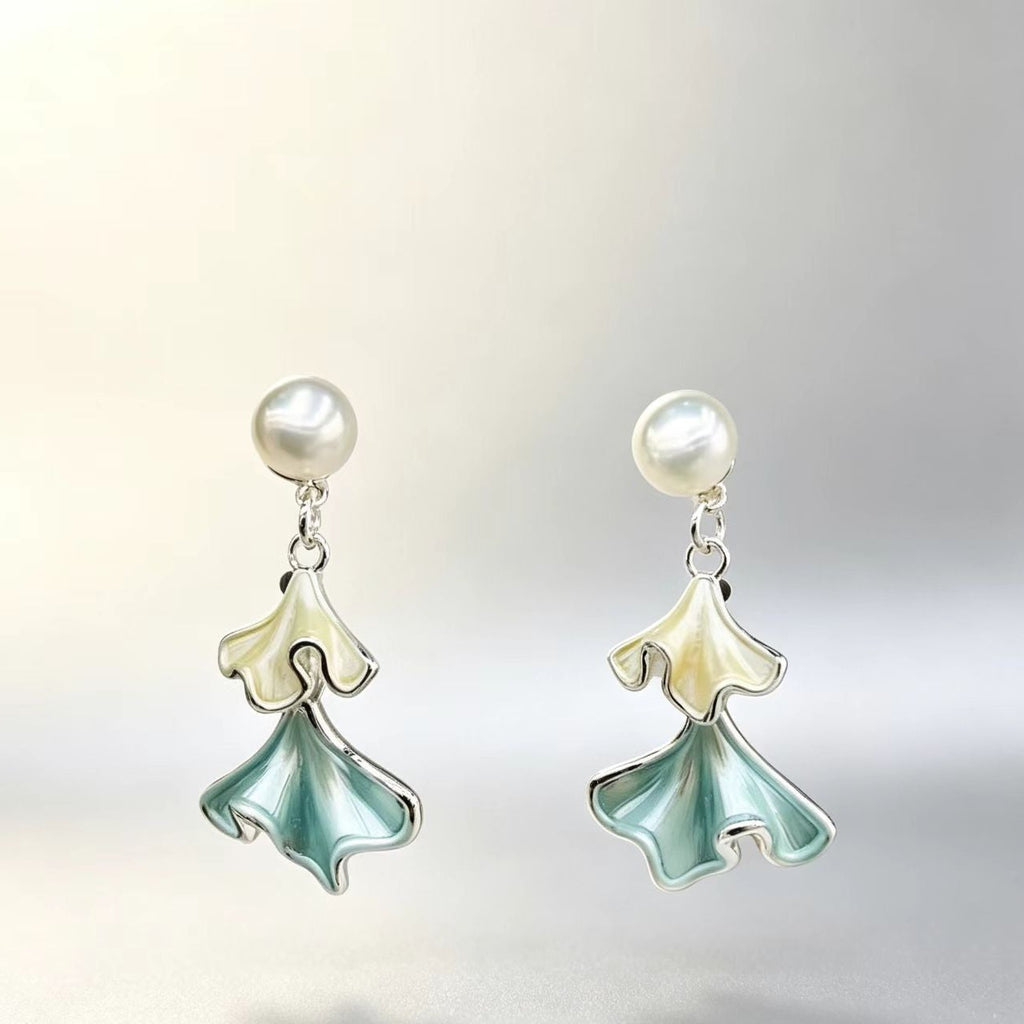 Ginkgo Fritillary And Natural Pearl Elegant High-End Silver Stud Earrings
