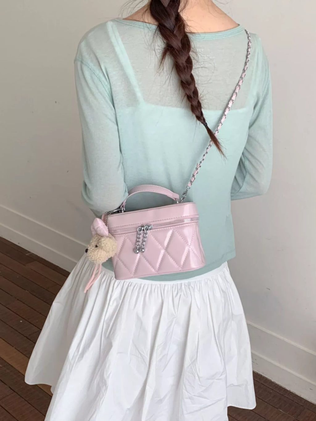 Quilted Chain Strap Crossbody Bag