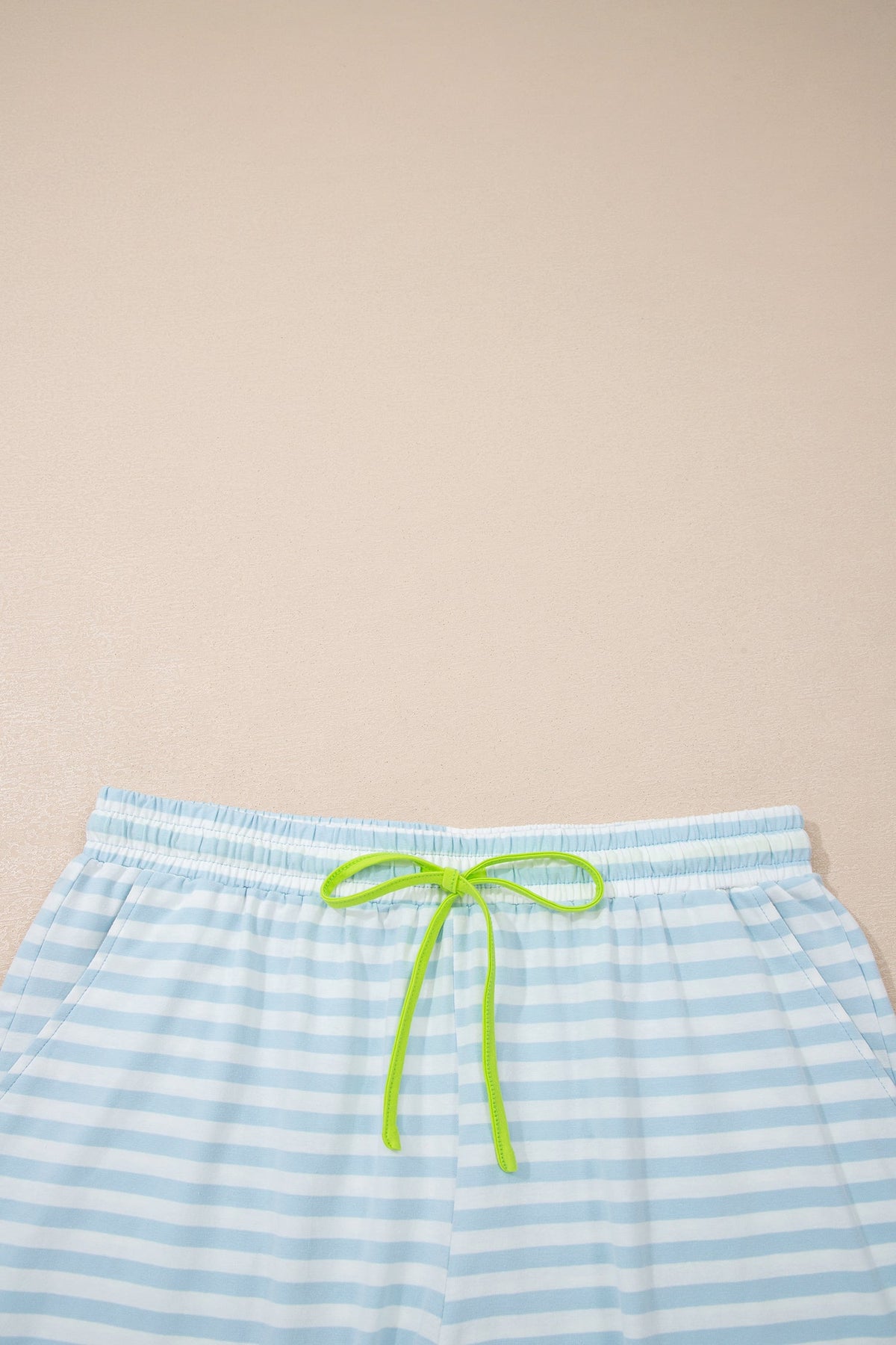 Stripe Contrast Trim Tee & Drawstring Shorts Set
