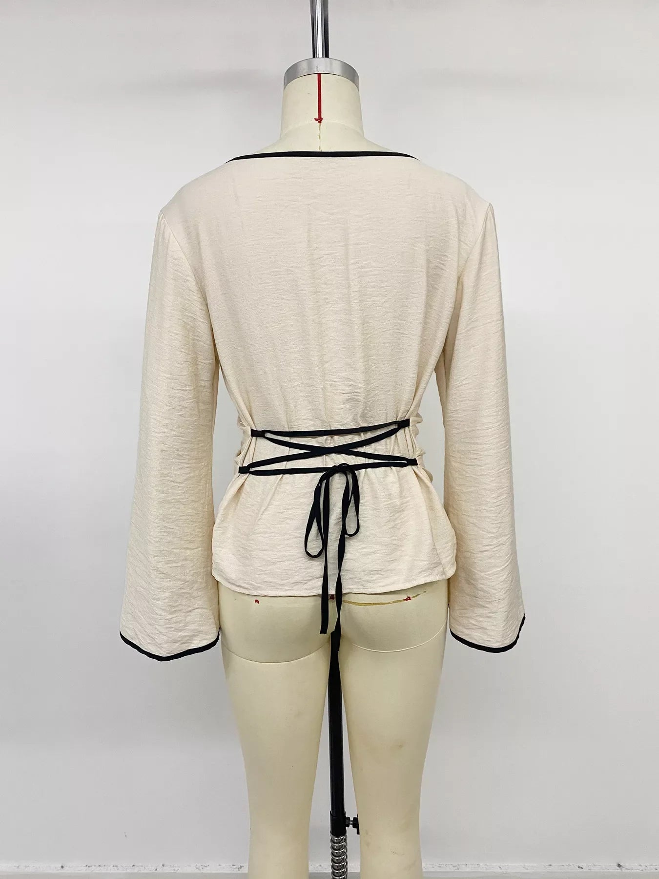 Contrast Trim Flare Sleeve Blouse