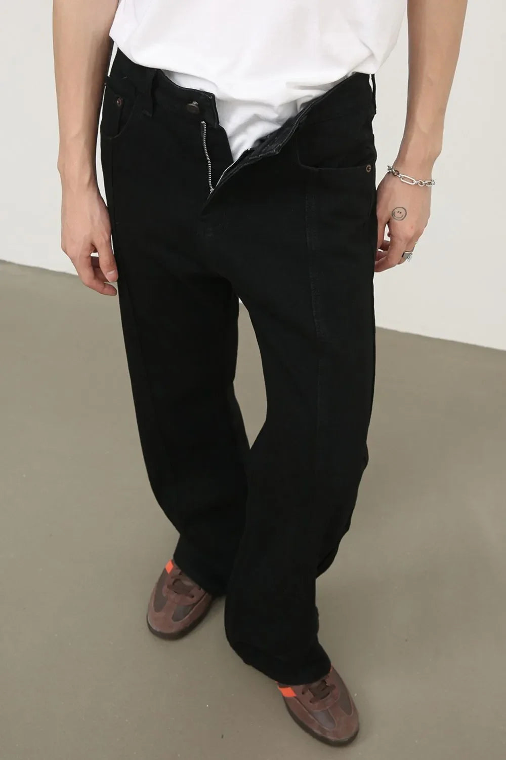 Men's Slim Fit Jeans with Pockets