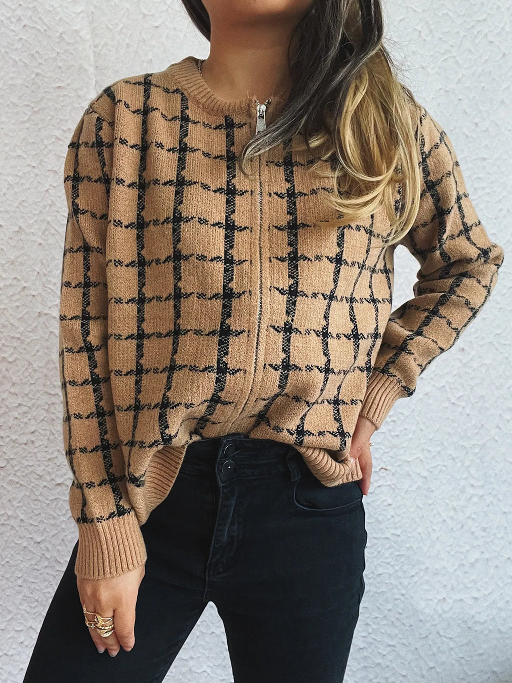 Plaid Zip-Up Cardigan with Gentle Stretch