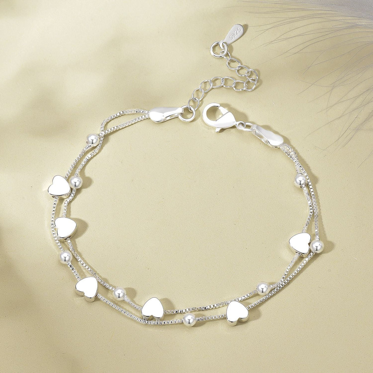 Double-layered Heart Bead Bracelet