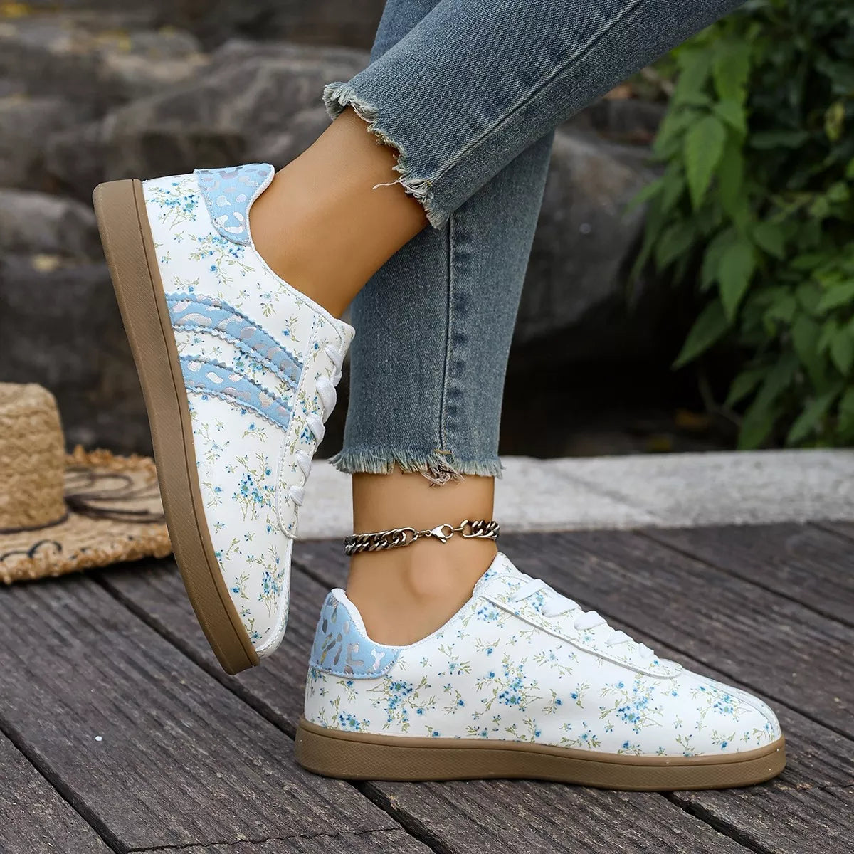 Floral Print Flats Sneakers