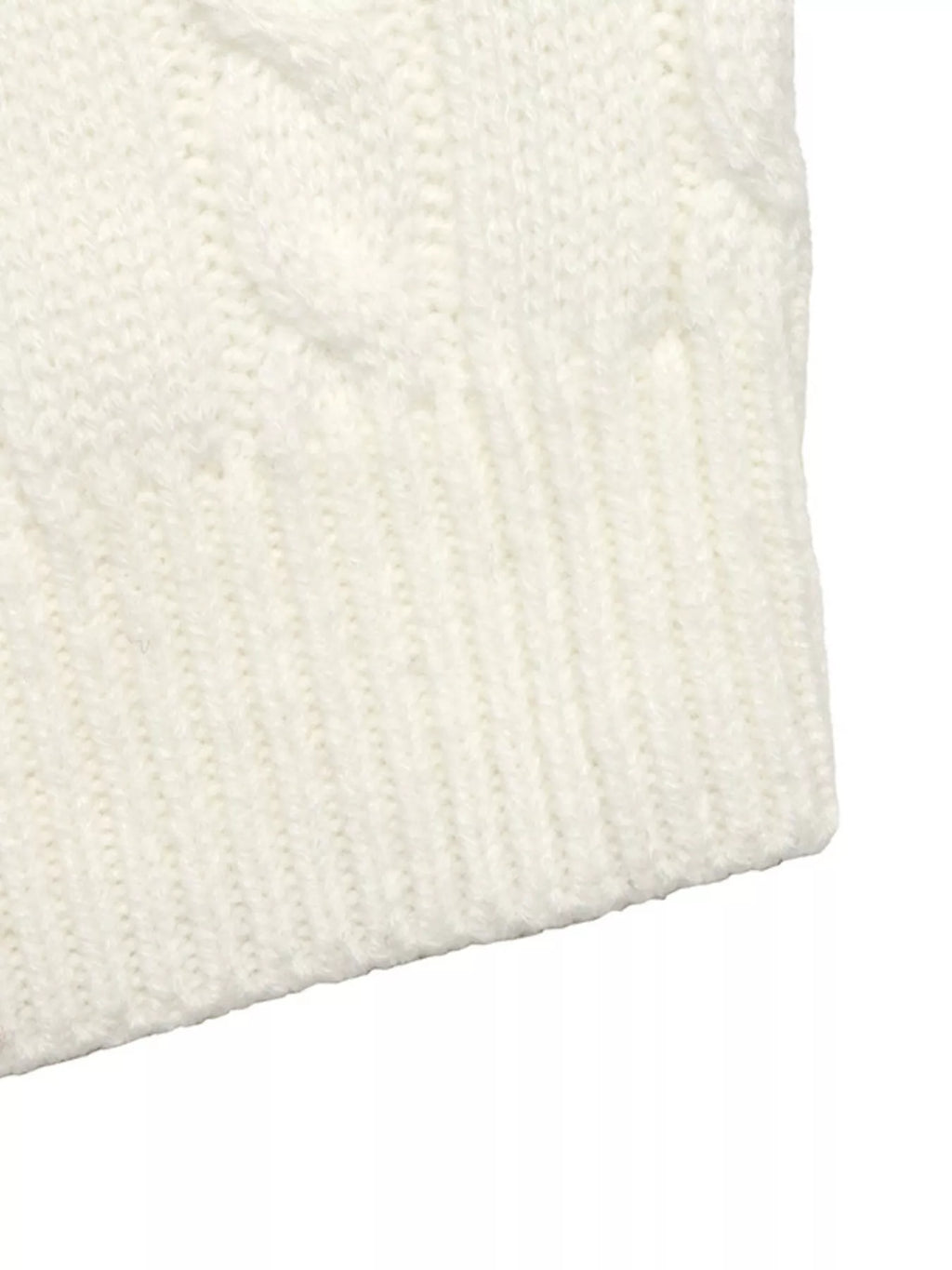 Cable Knit Long Sleeve Sweater