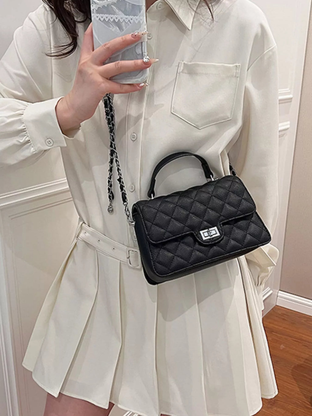Quilted Chain Strap Crossbody Bag