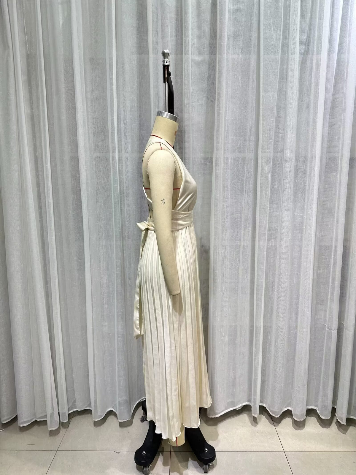 Summer Dress Sexy Back Hollow Out Cutout Cross Strap Design Dress