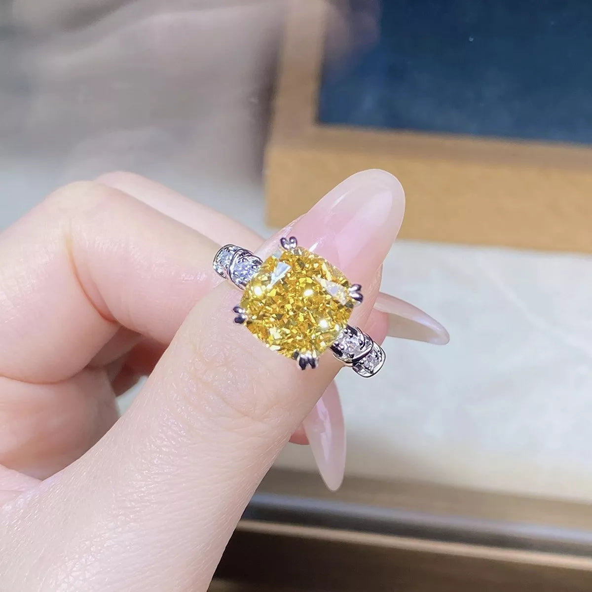 925 Sterling Silver Zircon Geometric Ring