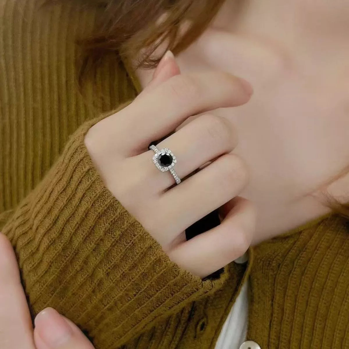 1 Carat Moissanite 925 Sterling Silver Ring