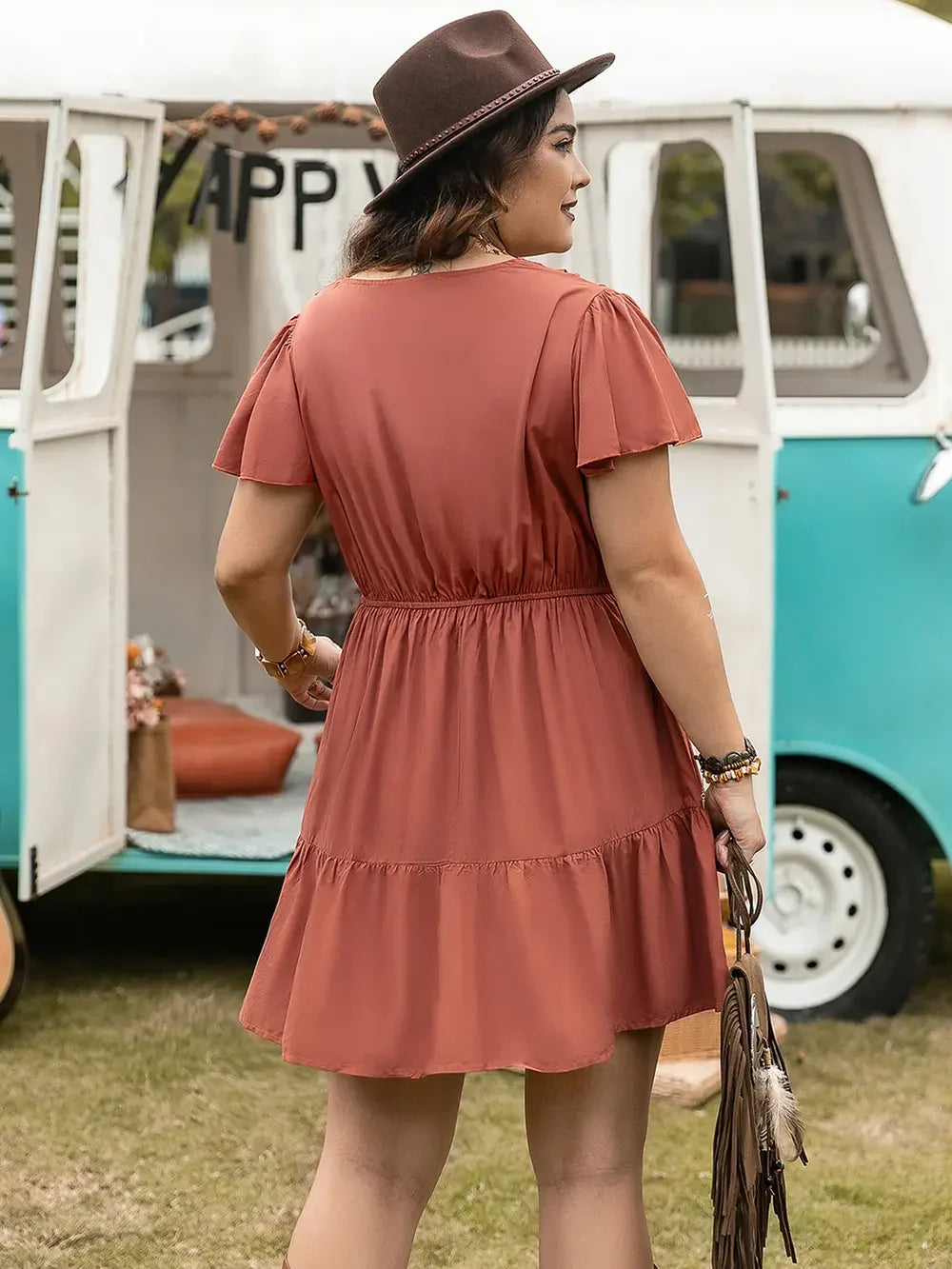 Ruffle Hem V-Neck Short Sleeve Dress