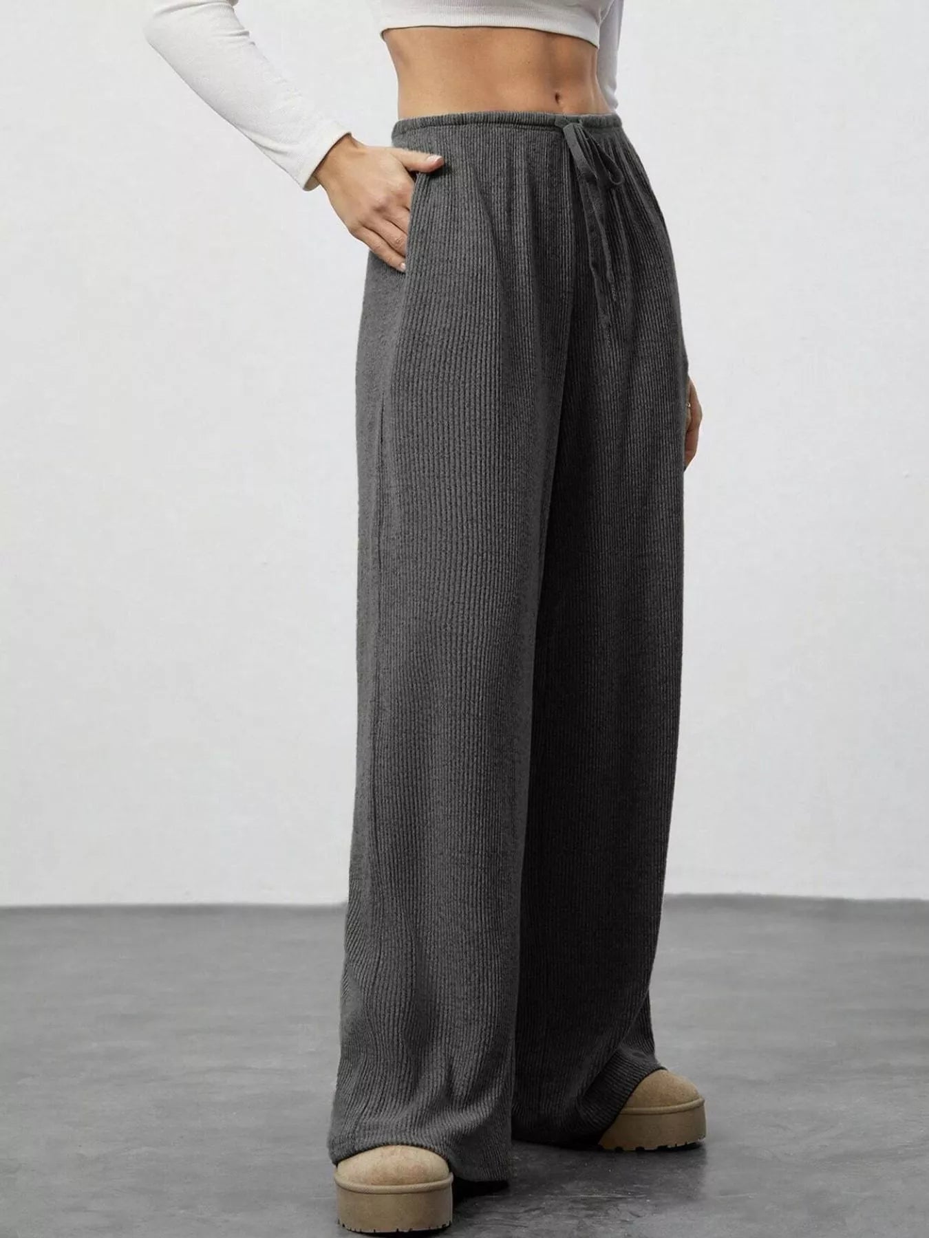 Relaxed Fit Drawstring Pants