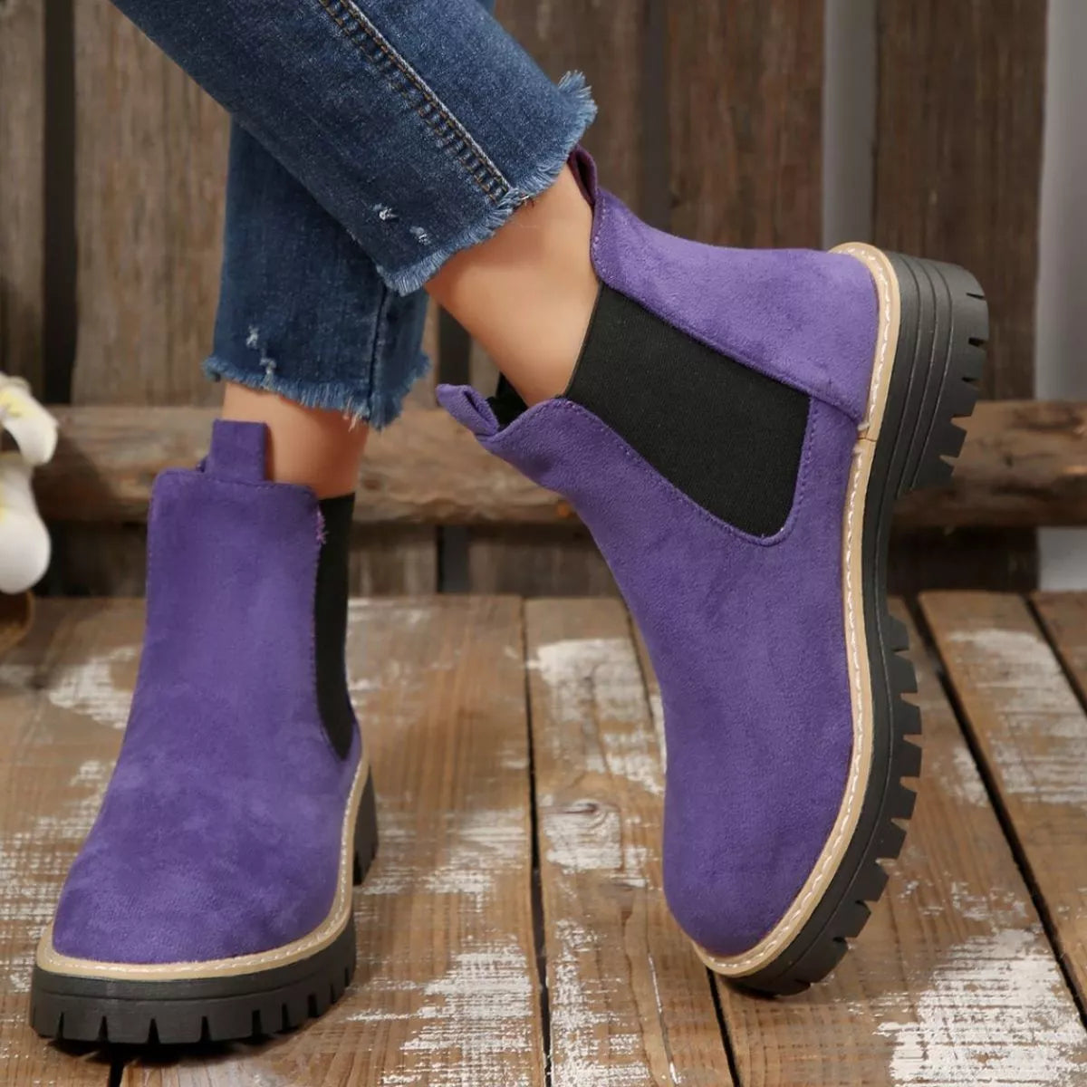 Round Toe Block Heels Boots