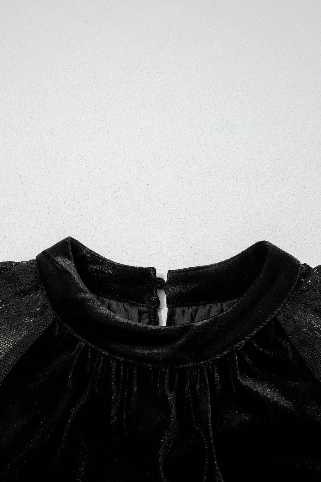 Color Black Solid Color Sheer Lace Long Sleeve Patchwork Stand Neck Velvet Blouse