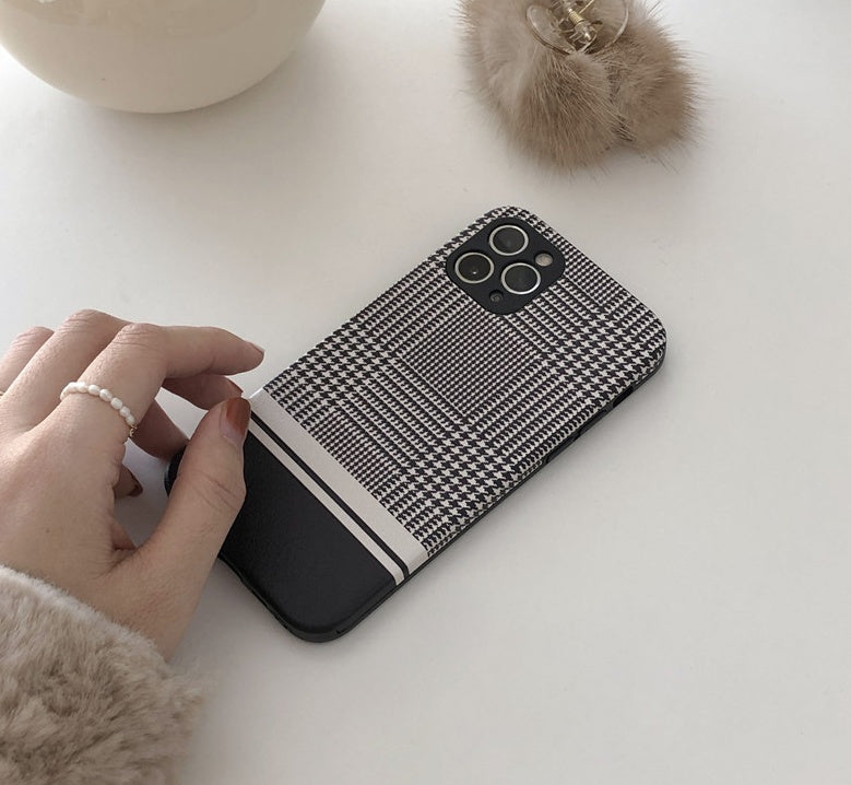 Compatible with Apple, Black houndstooth iPhone 11 phone case