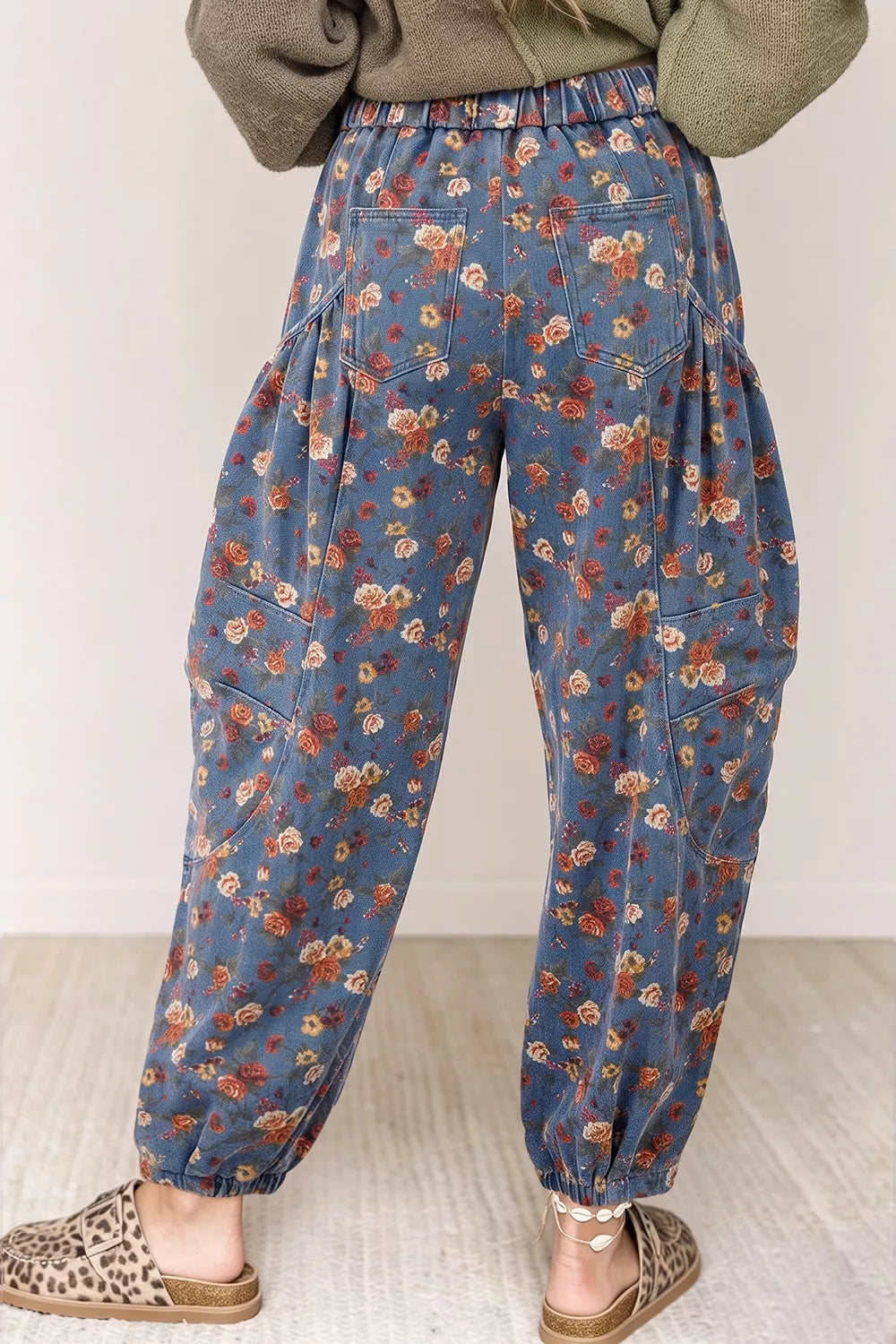 Floral Print Relaxed Fit Jeans