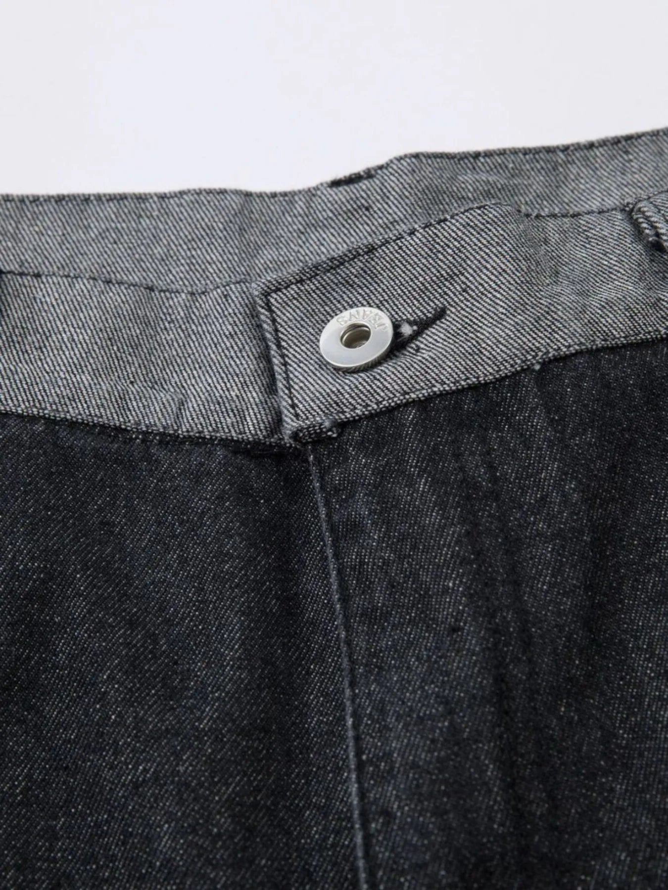 Men's Wide Leg Cargo Jeans with Contrast Panels
