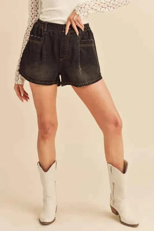 Frayed Hem Elastic Waist Denim Shorts