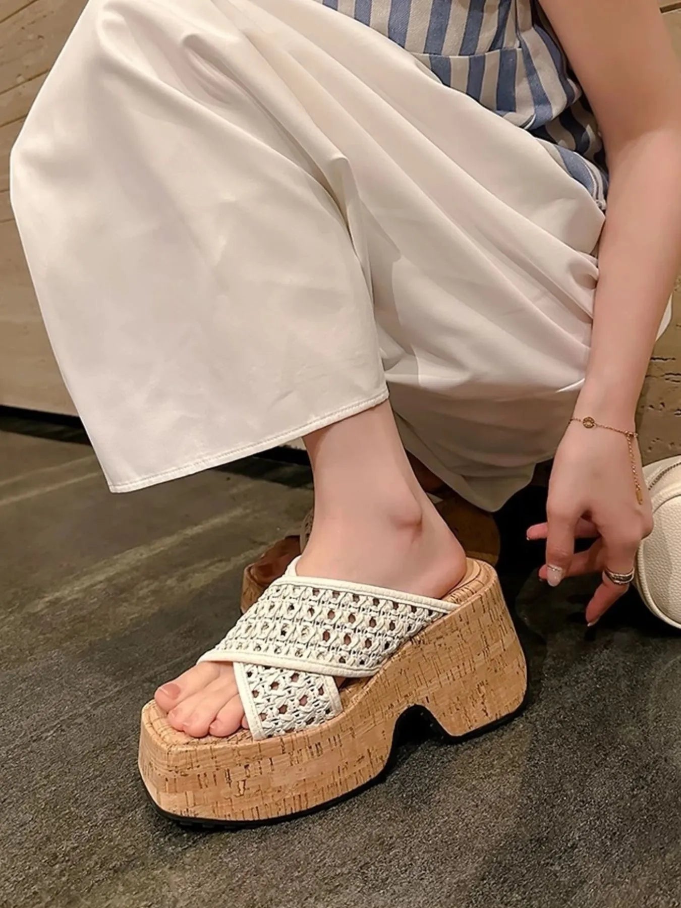 Hollow Out Mesh Platform Sandals