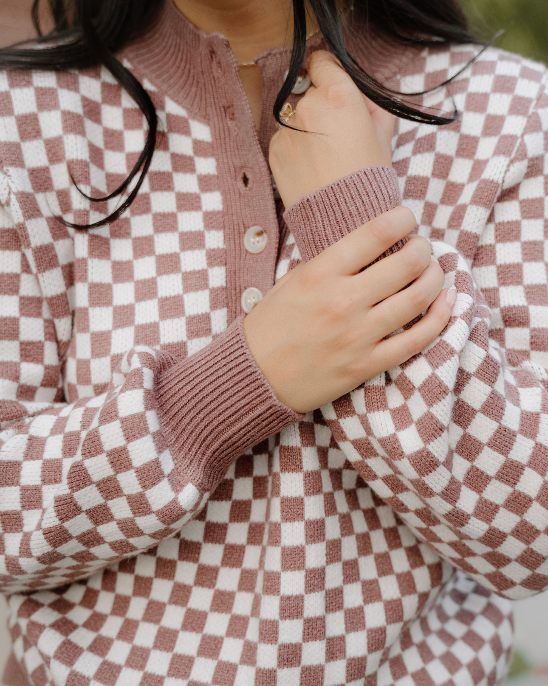Arlo Checkered Sweater - Brown