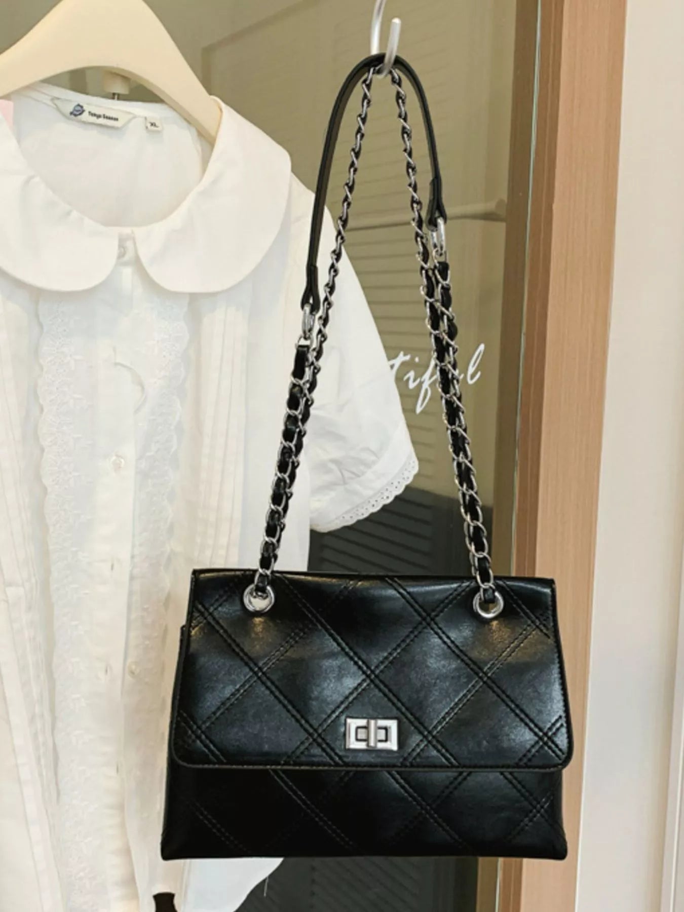 Quilted Chain Shoulder Bag