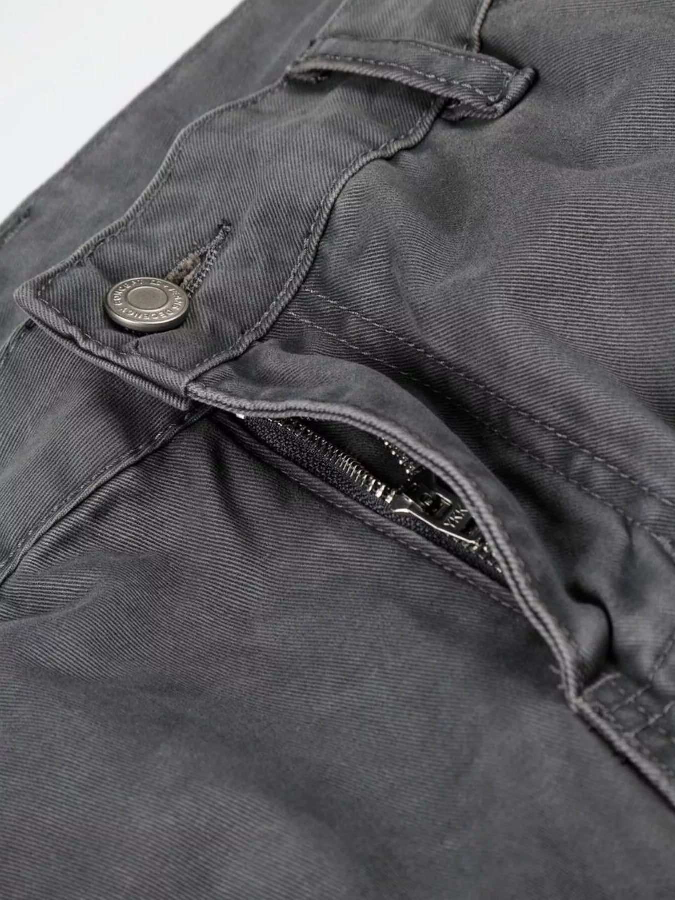 Men's Loose Fit Cargo Capris