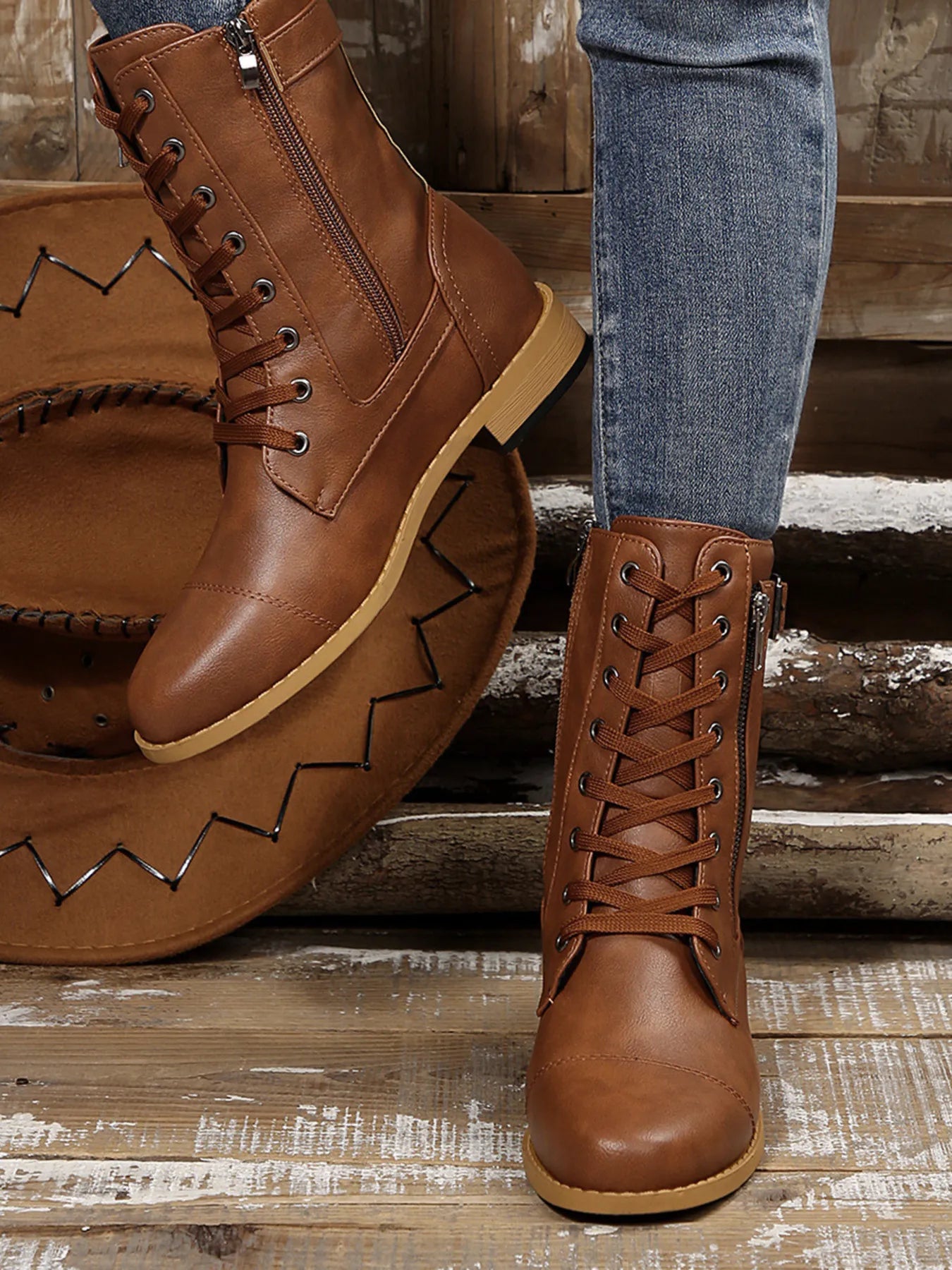 Lace Up Round Toe Boots