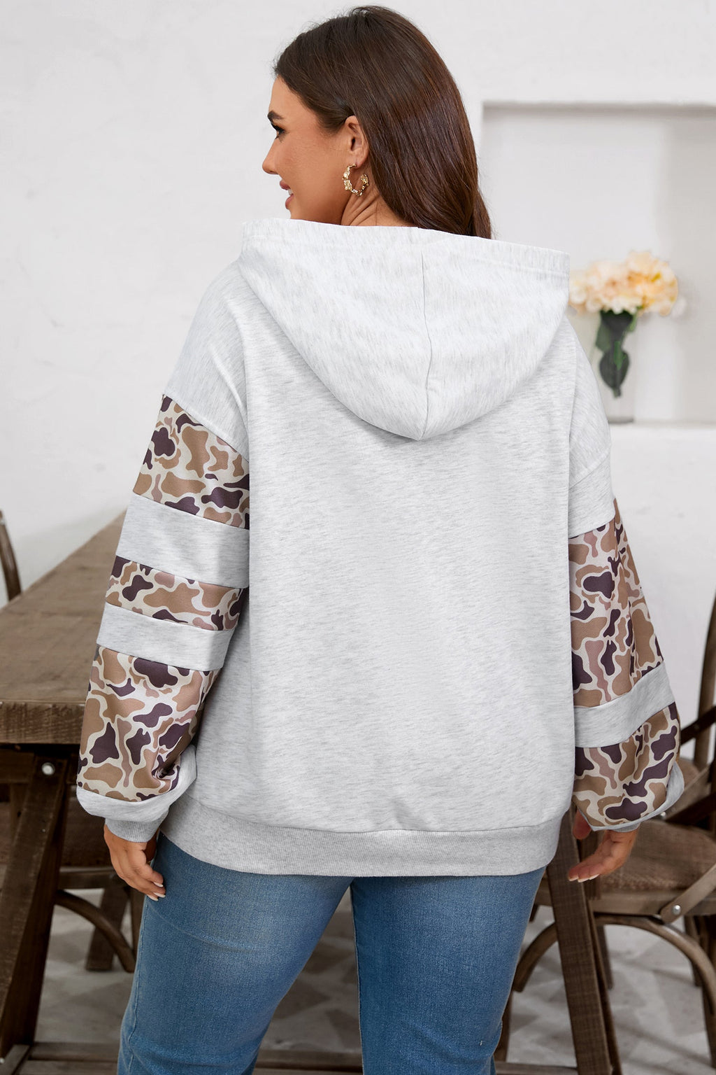 Plus Size Camo Patchwork Asymmetric Sleeve Hoodie