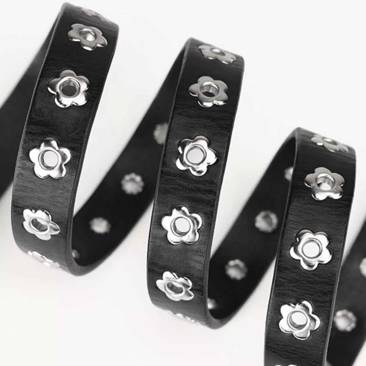 Floral-Embellished Belt