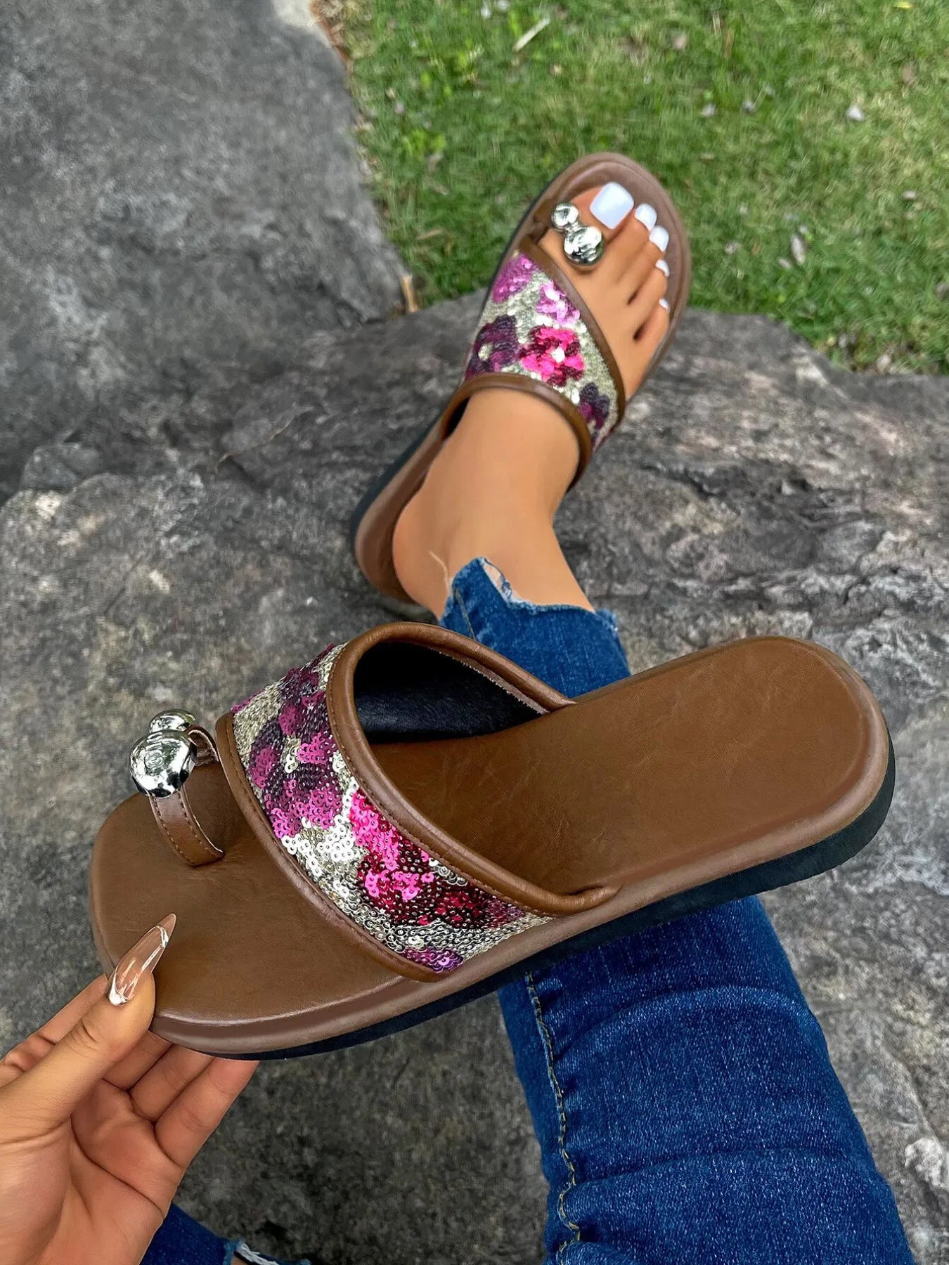 Sequin Toe Loop Flats Sandals