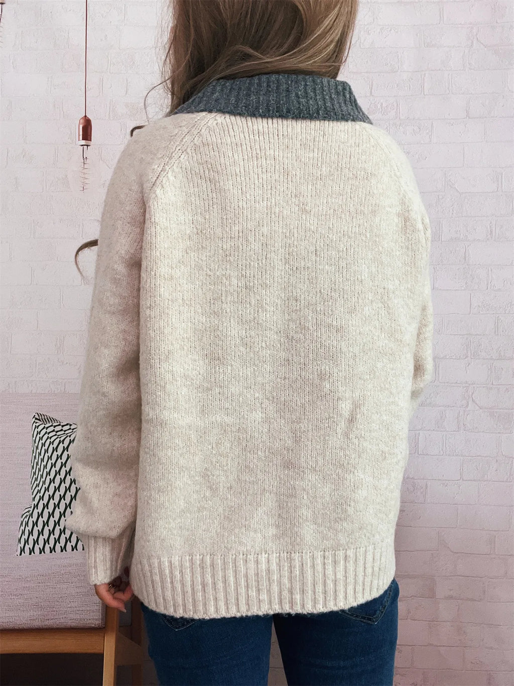 Contrast Collar Zip-Up Cardigan