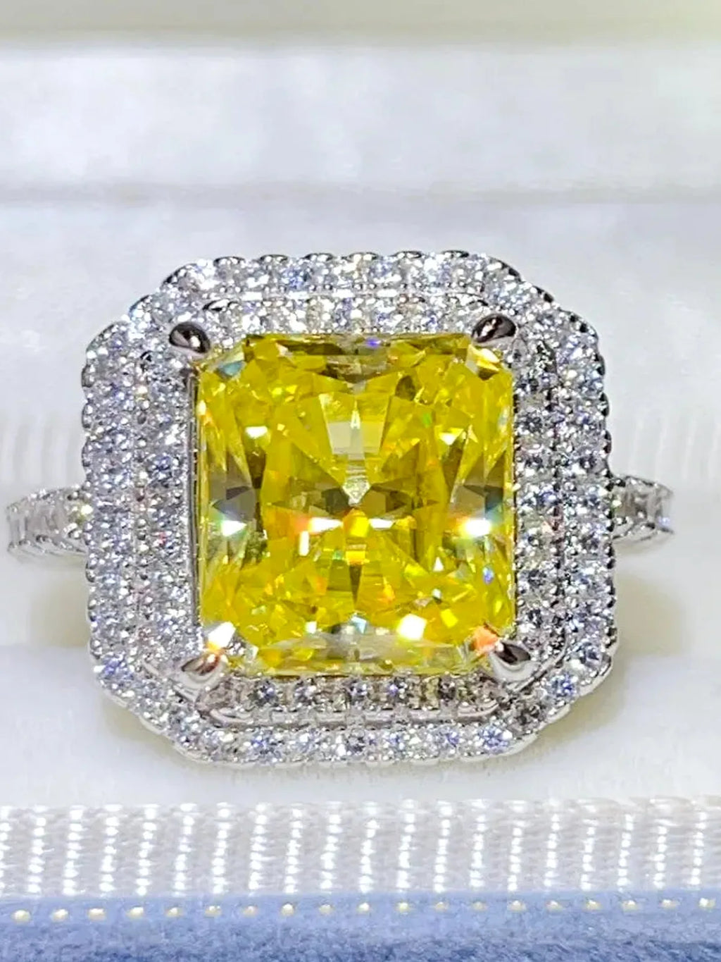 2 Carat Rectangle-Cut Yellow Moissanite Halo Ring in 925 Silver