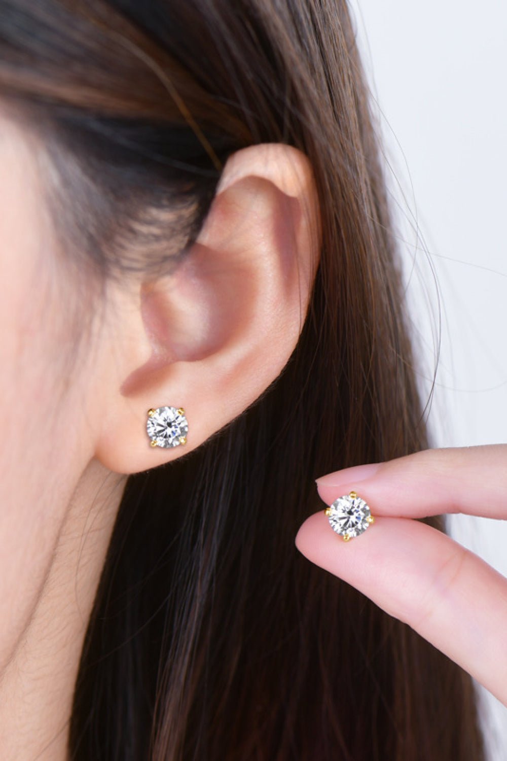 2 Carat Moissanite Stud Earrings 925 Sterling Silver