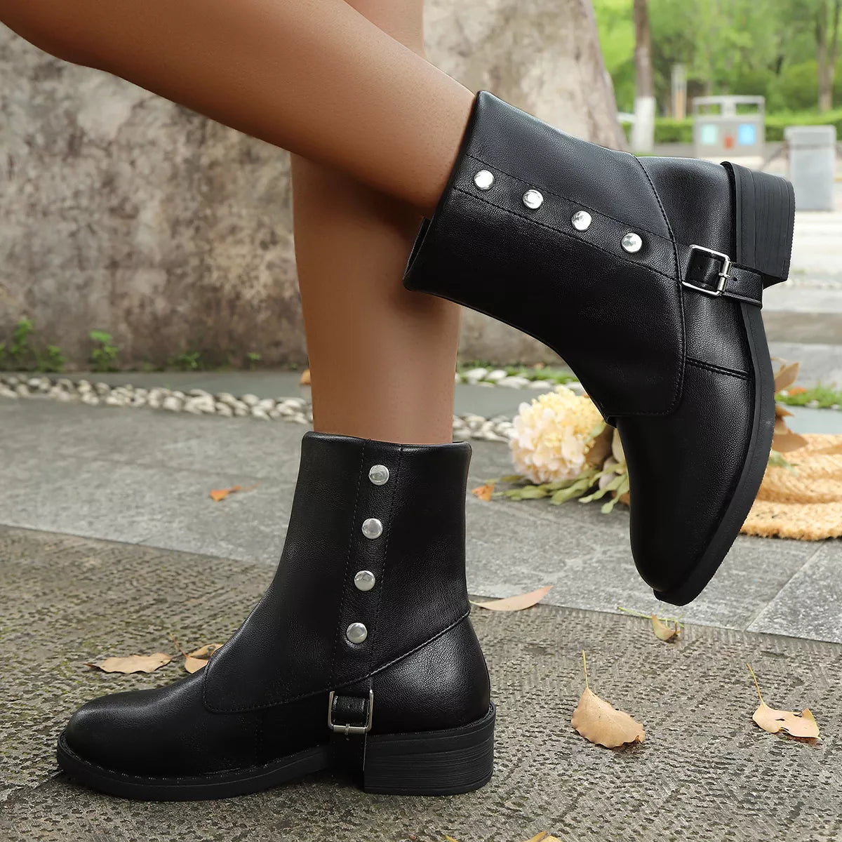 Round Toe Block Heels Boots